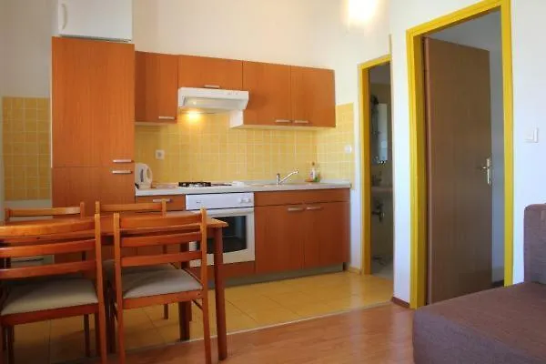 Apartments Nikolina Posedarje