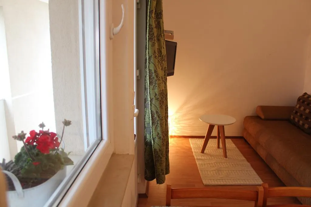 Apartments Nikolina Posedarje
